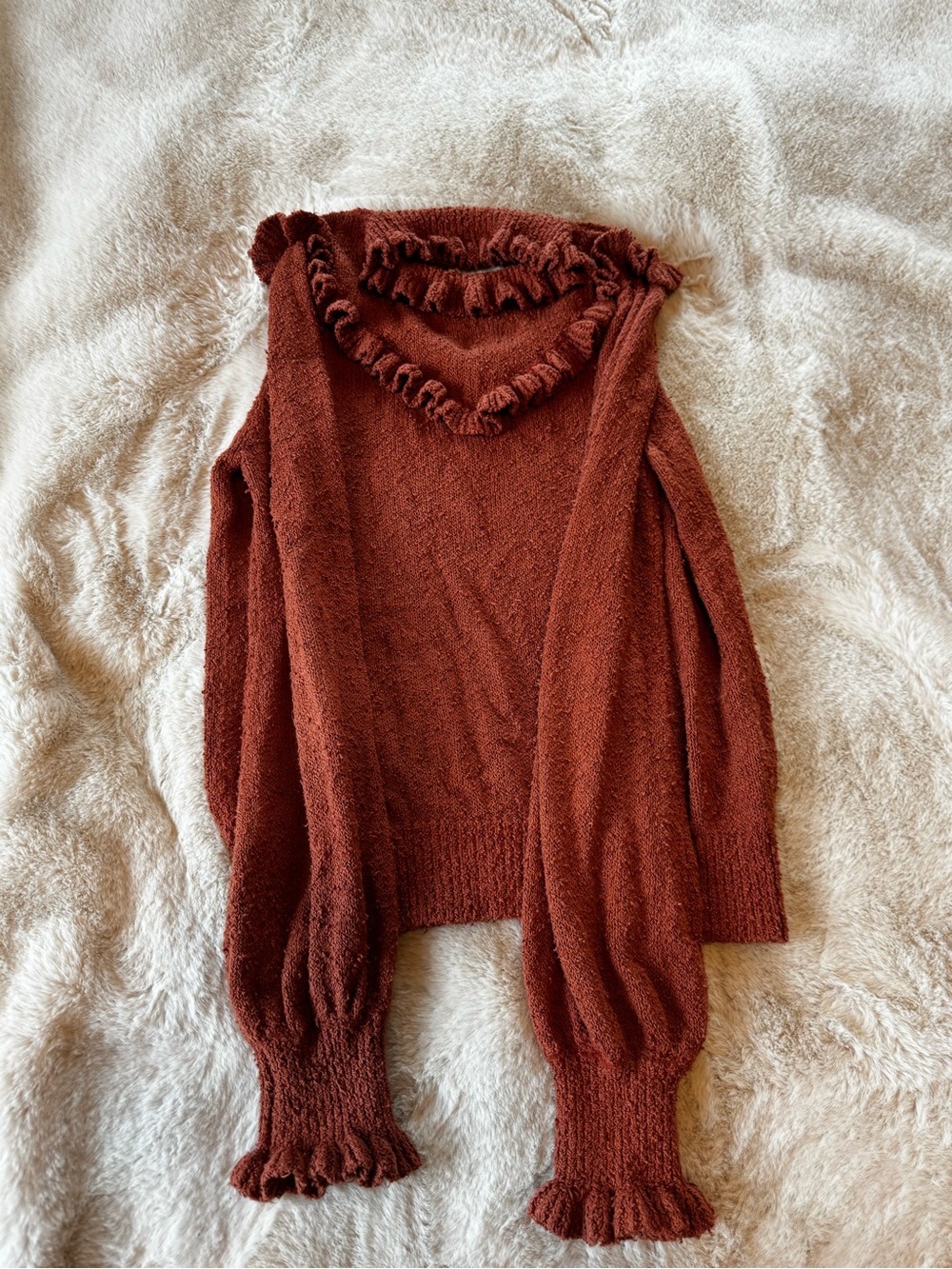 Doen Rust Ruffle-Trim Turtleneck Sweater